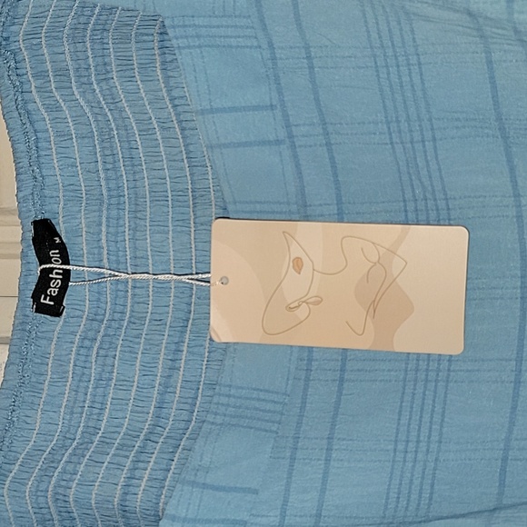 Gingham Midi Dress - Picture 13 of 17